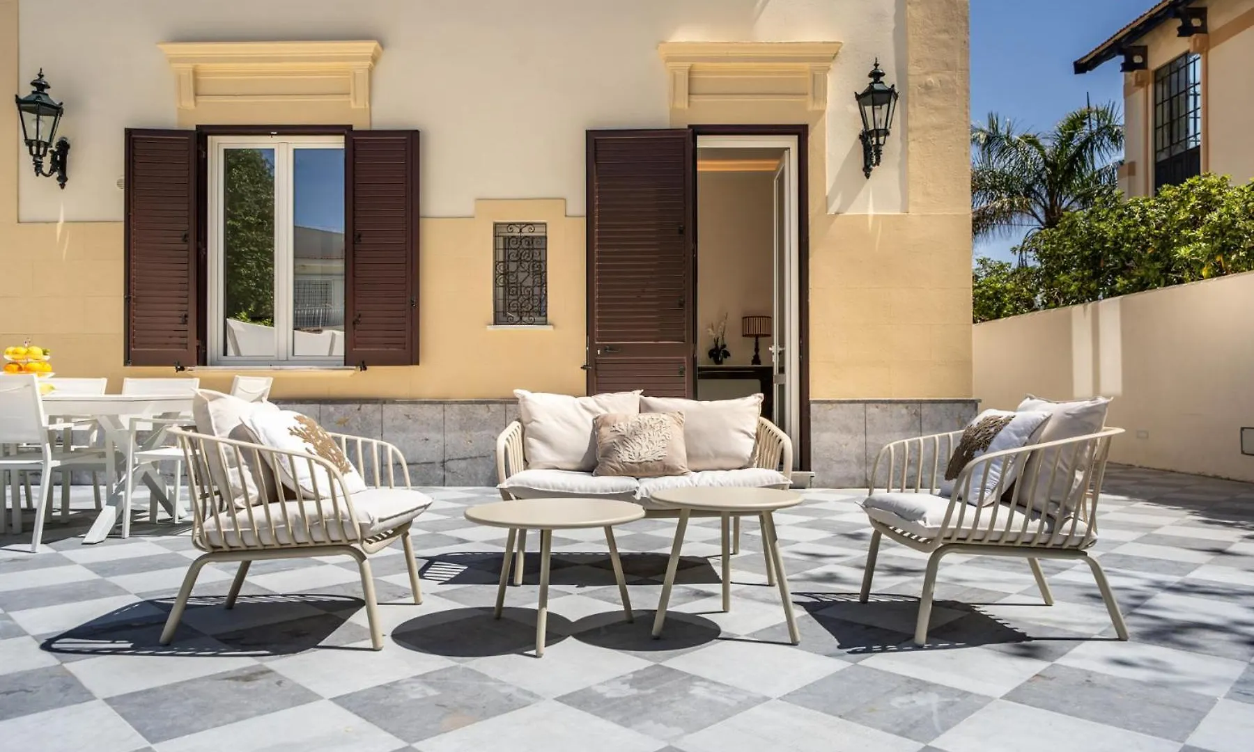 Villa Hercules Pool & Beach Palermo 0*,