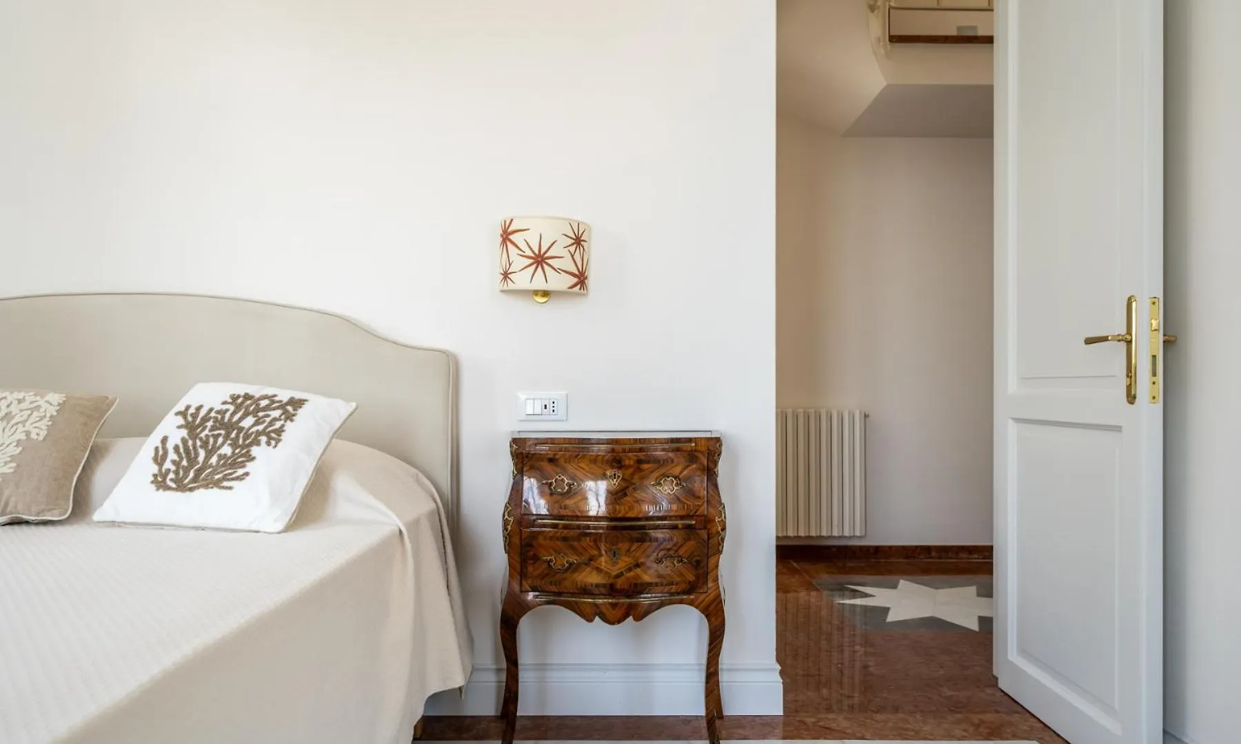 Villa Hercules Pool & Beach Palermo